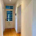 Moderne Mit Komfort & Top-lage Apartamento *