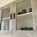 Moderne Mit Komfort & Top-lage Apartamento
