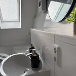 Moderne Mit Komfort & Top-lage Apartamento