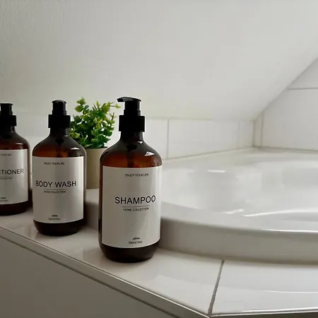 아파트 Moderne Mit Komfort & Top-lage