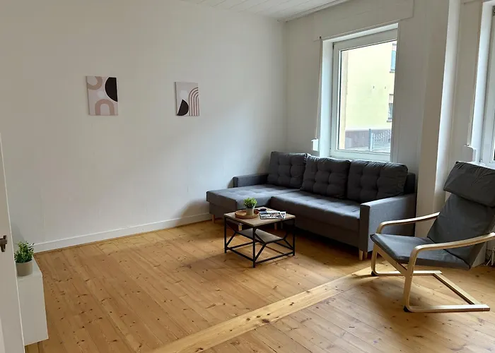 Moderne Mit Komfort & Top-lage *